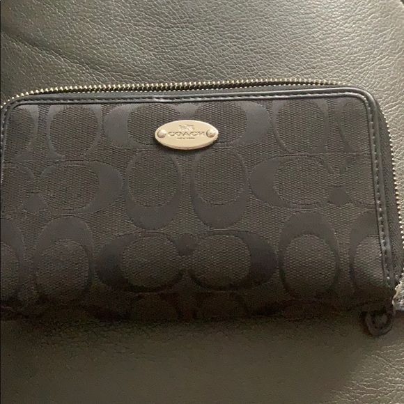 Coach wallet poshmark Clearance